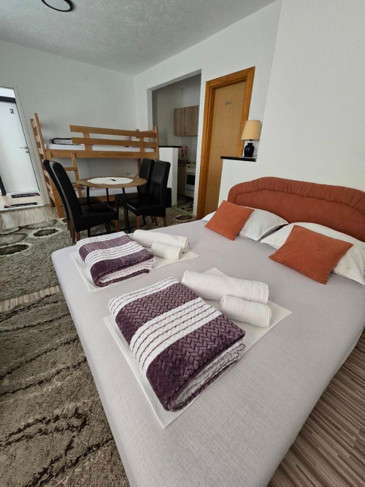 Guest House Nana Mostar Exterior photo
